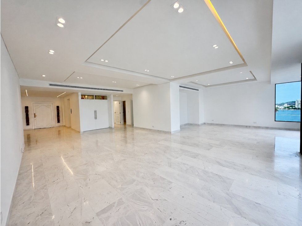 VENTA Apartamento en Bocagrande, Edificio Bahía San Marcos
