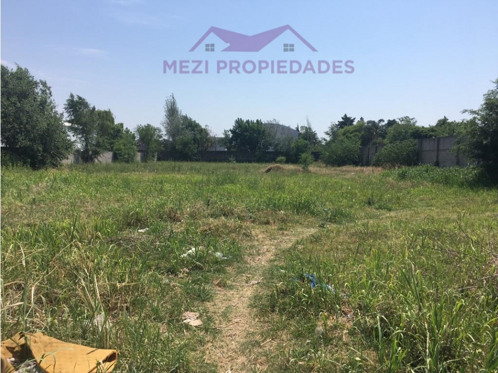 TERRENO EN LOS BOULEVARES 5 000 m2 - 3