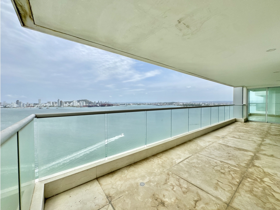 VENTA Apartamento en Castillogrande, Edificio Ravello