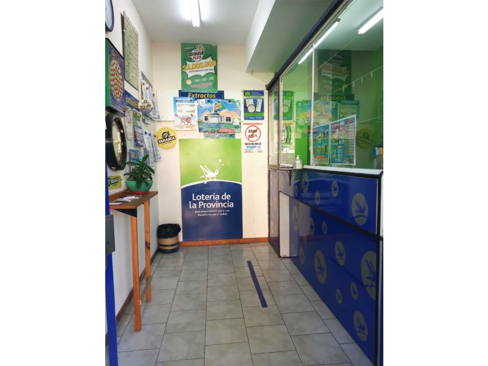 Local comercial en funcionamiento con agencia habilitada La Plata — foto 2