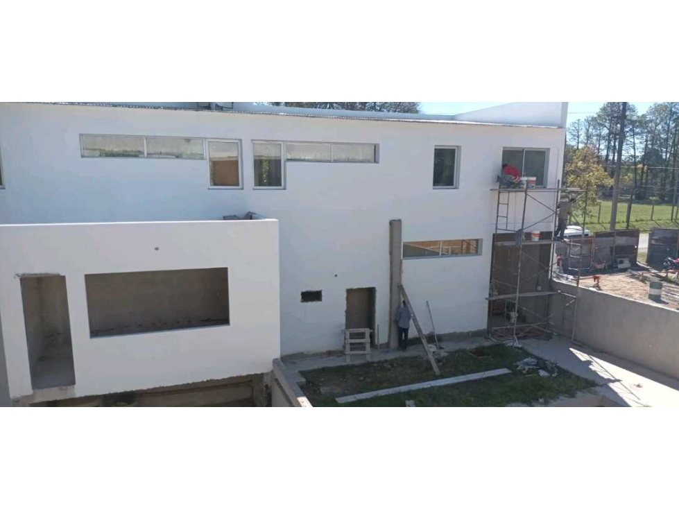 Calle 419 entre 19bis y 20- Complejo Prados de Arana. - 2