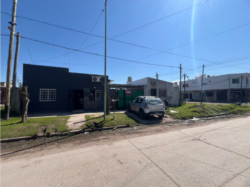 4 propiedades en un lote de 576 m² Berisso - 3