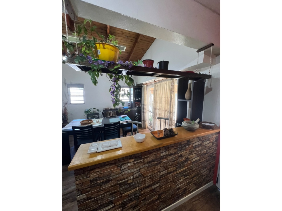 Casa de 2 dormitorios con pileta y quincho en Villa Garibaldi — foto 5