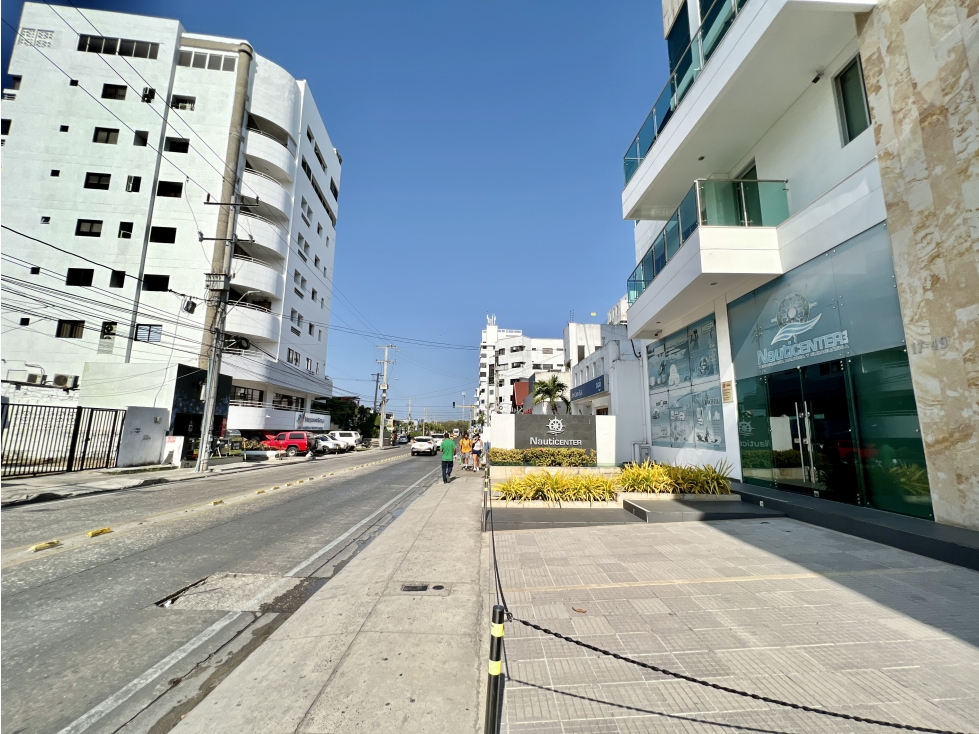 VENTA Edificio Comercial con Apartamento Dúplex en Manga — foto 2
