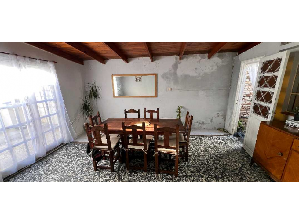 Calle 58 entre 18 y 19 - Casa en Venta - 4