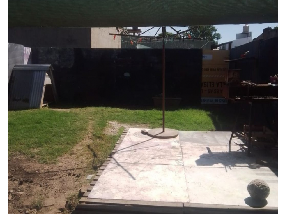 Calle 83 e/ 19 y 20 - Dos Propiedades en VENTA - 5