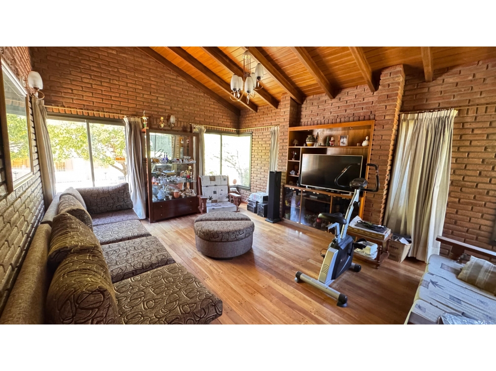 En venta casa en Villa Carlos Paz - 2