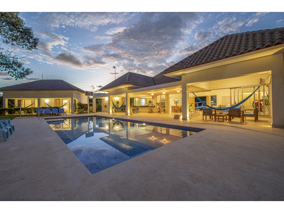 VENTA Casa de Campo en Punta Canoa - 2