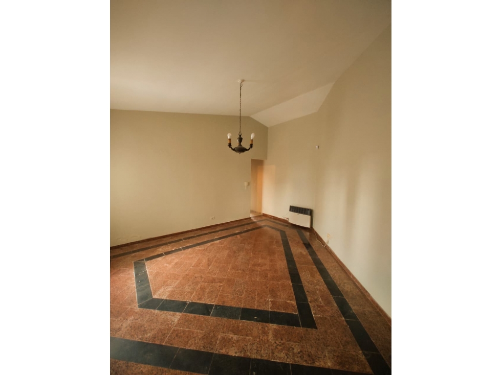 Hermosa casa en venta B° Manantiales - 6