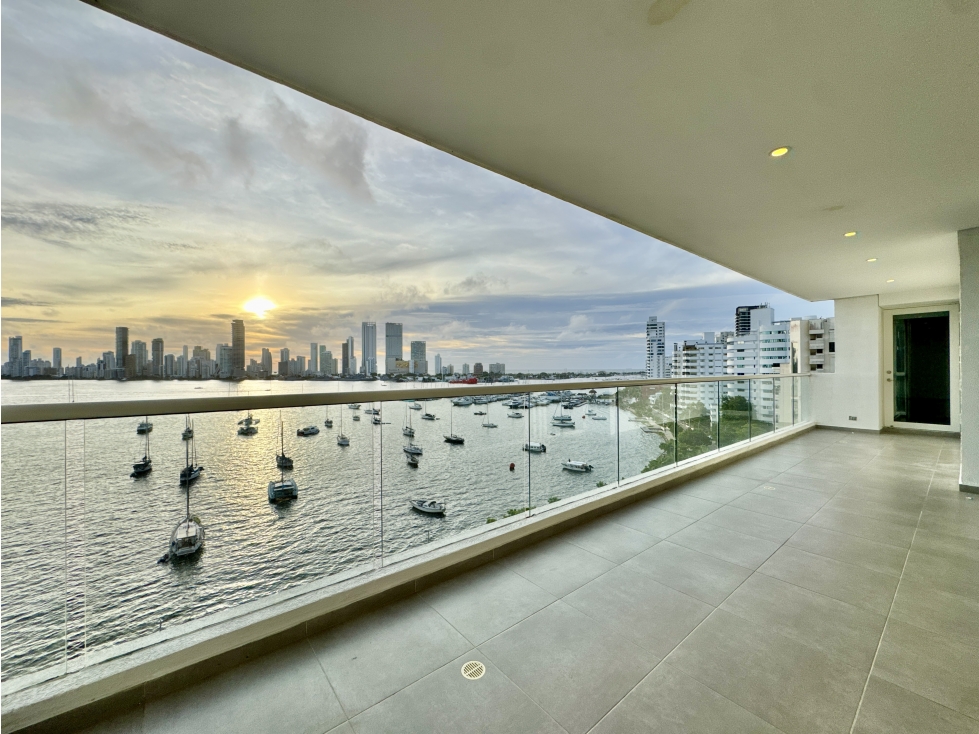 VENTA Apartamento en Manga, Edificio Aura del Mar