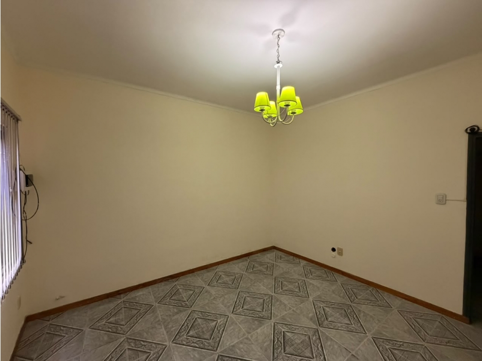 Casa de 2 dormitorios con cochera en alquiler Nueva Ciudad Guaymallén — foto 5