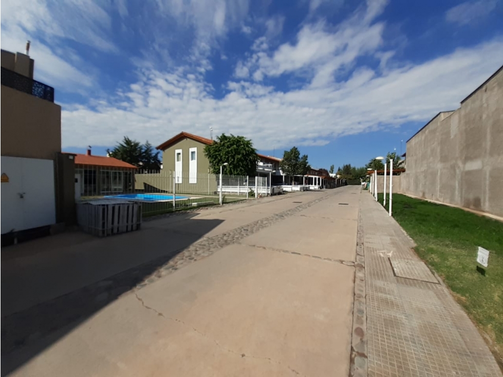 Alquiler Duplex 3 Dormitorios complejo Privado Guaymallen Mendoza - 2