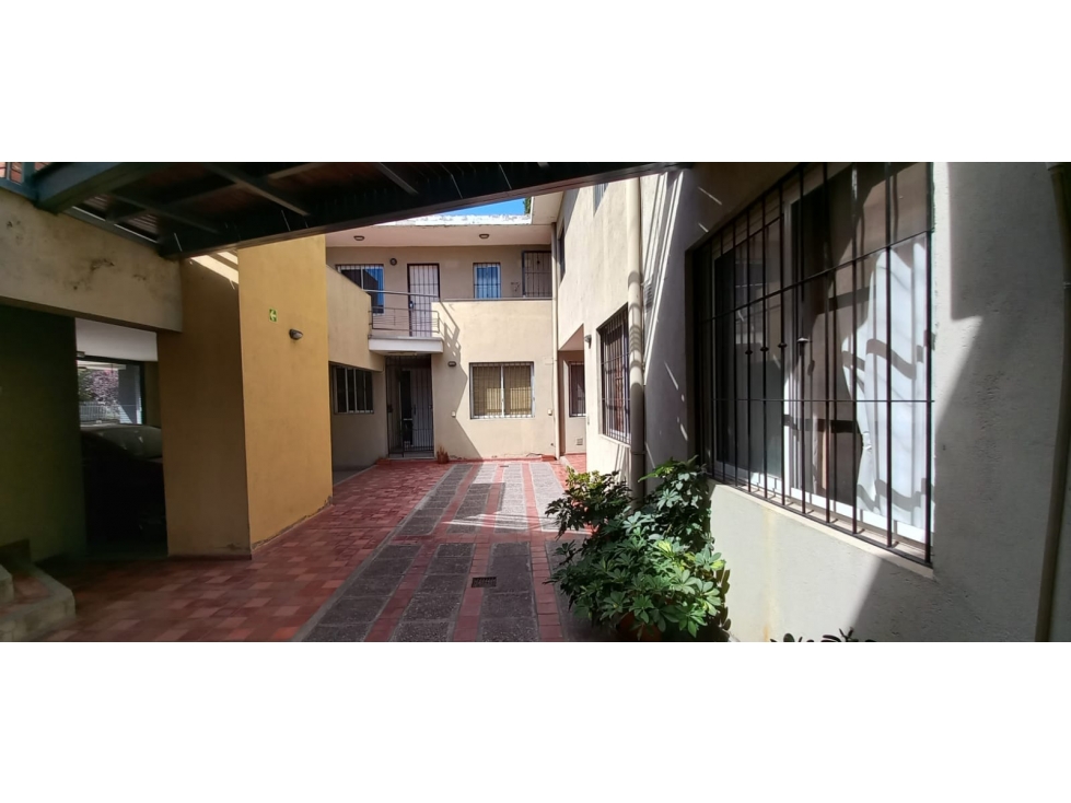 Alquiler Departamento PA 1 Dormitorio, con Patio Y COCHERA Cubierta — foto 2