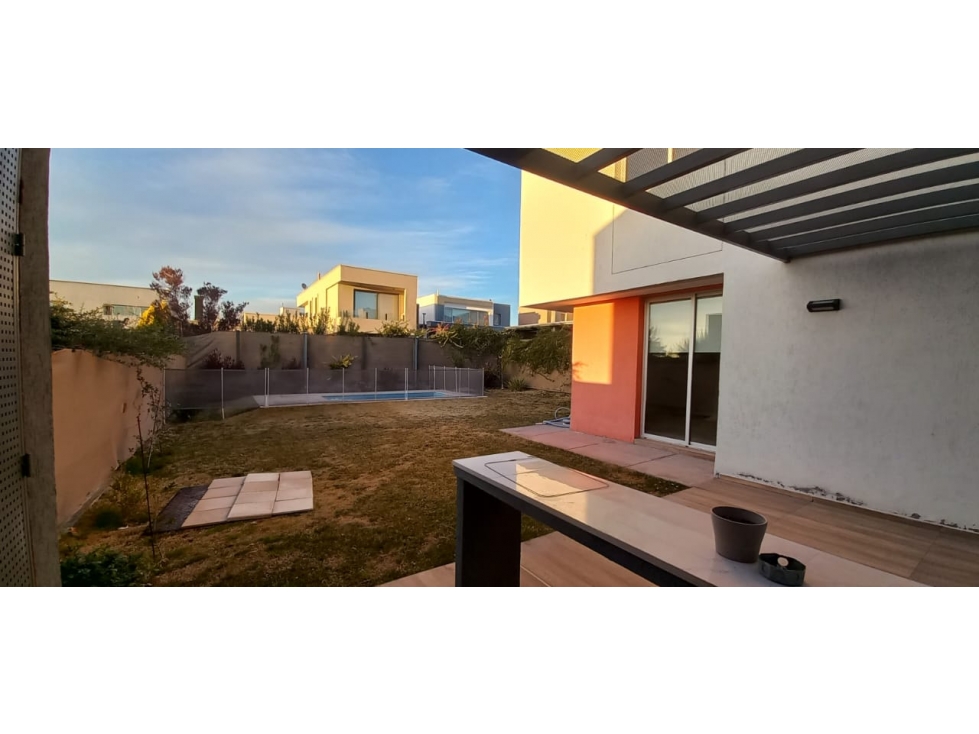 Alquiler Casa 3 Suites en Barrio La Bastilla, Mendoza - 5