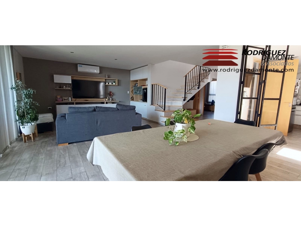 Casa en venta en Barrio Privado La Bastilla Mendoza - 5