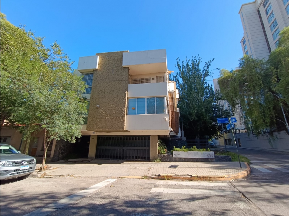 Venta Edificio Esquina Gran Potencial Quinta Sección Mendoza - 3