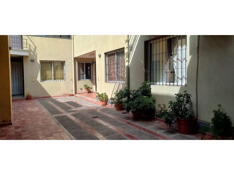 Alquiler Departamento PA 1 Dormitorio, con Patio Y COCHERA Cubierta — foto 5