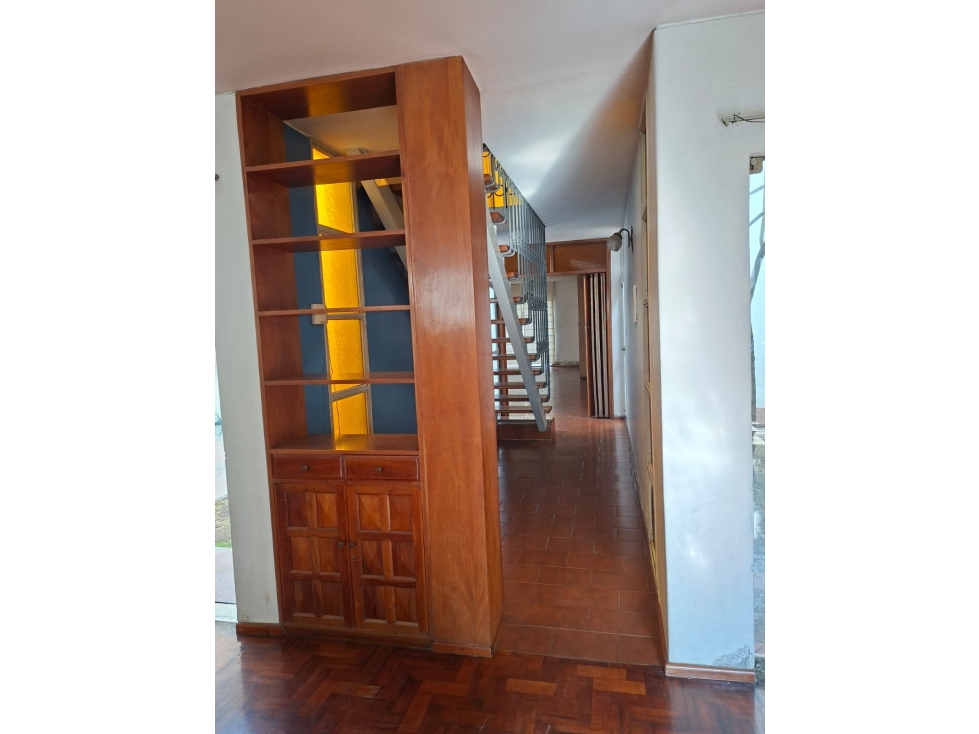 IMPORTANTE CASA EN CIUDAD - 4