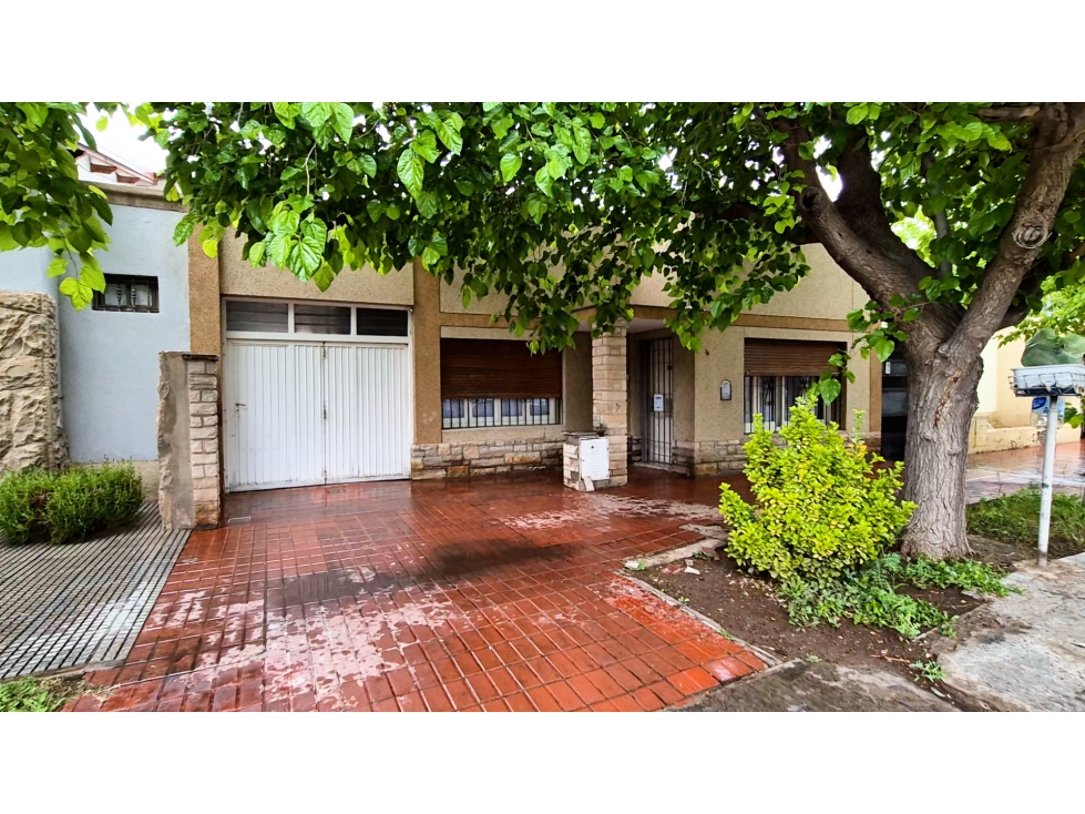 Casa en VENTA 2 dormitorios | MUY BUENA UBICACIÓN