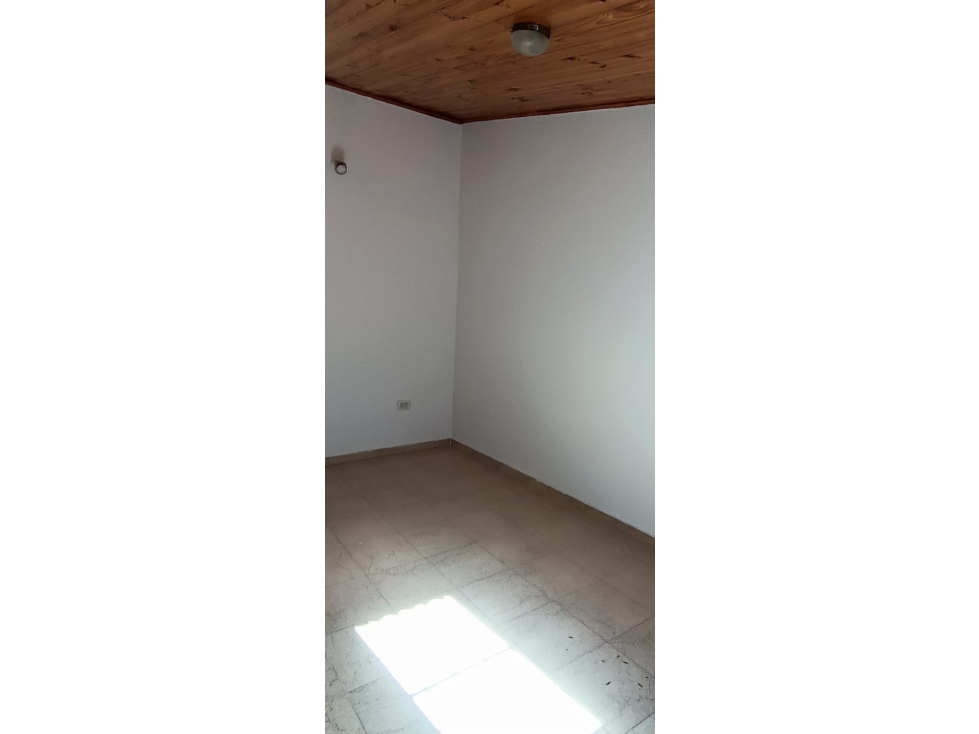 Casa en alquiler sobre Avenida Libertador - 6