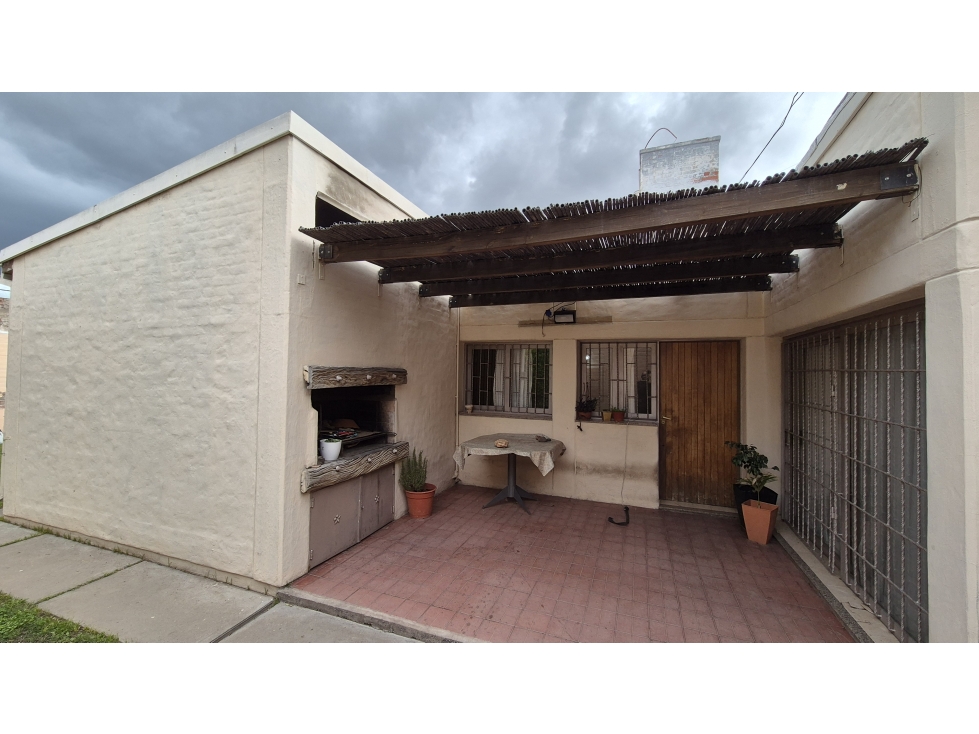 Casa en VENTA de 3 dormitorios y APTA PARA CRÉDITO - 5