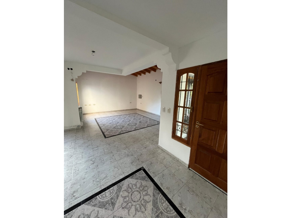 VENDO CASA - 4
