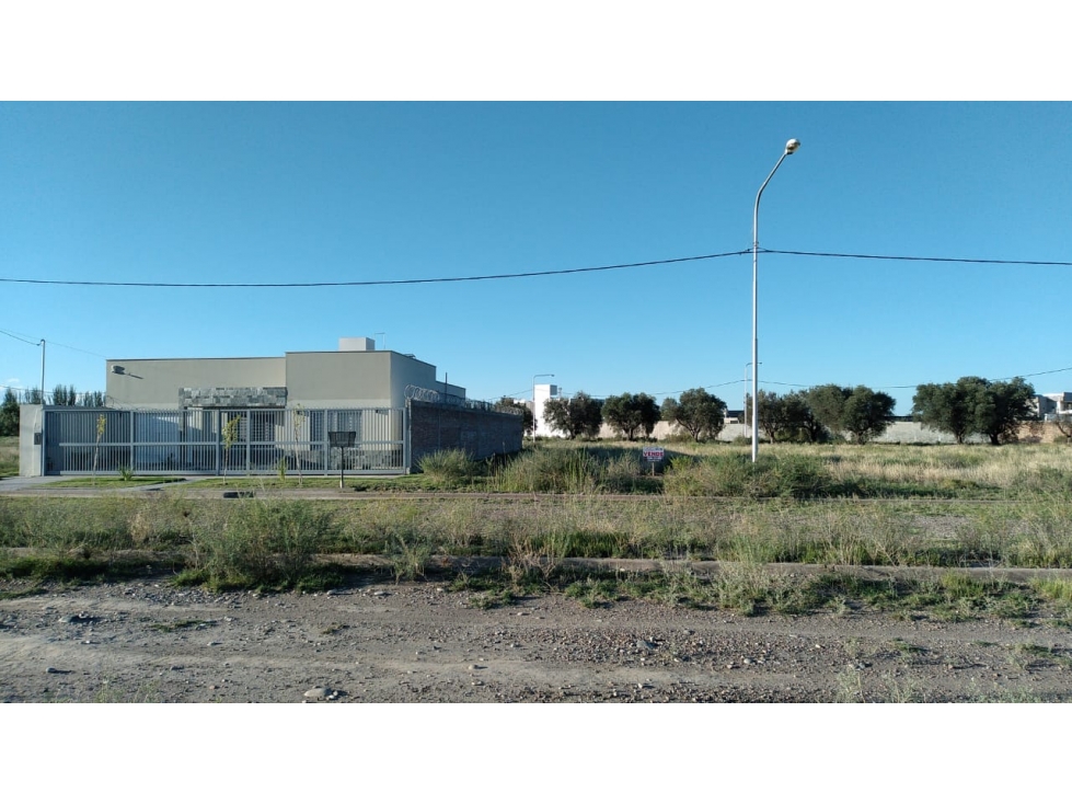 LOTE EN CALLE FLORIDA CASI AVENIDA DEL TRABAJO. SAN RAFAEL - 4