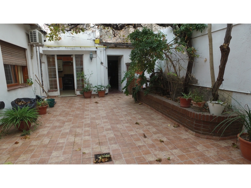 CASA EN ALQUILER AVENIDA LIBERTADOR - 1