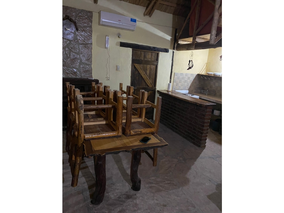 Complejo de 2 cabañas EN VENTA - 5