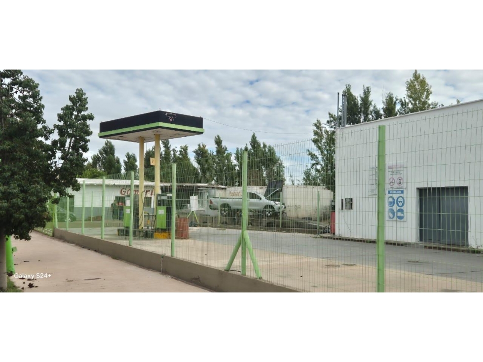 VENTA ESTACION DE SERVICIO EN PLENO CENTRO DE JUNÍN.MZA - 1