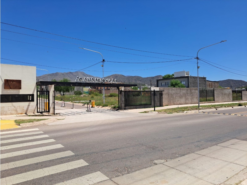 VENTA DÚPLEX B° SEMIPRIVADO ALTA MENDOZA II- CHALLAO, LAS HERAS - 2