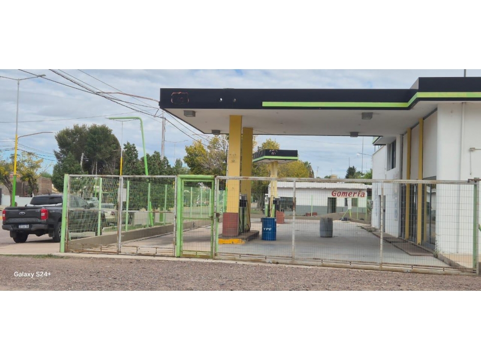 VENTA ESTACION DE SERVICIO EN PLENO CENTRO DE JUNÍN.MZA - 2