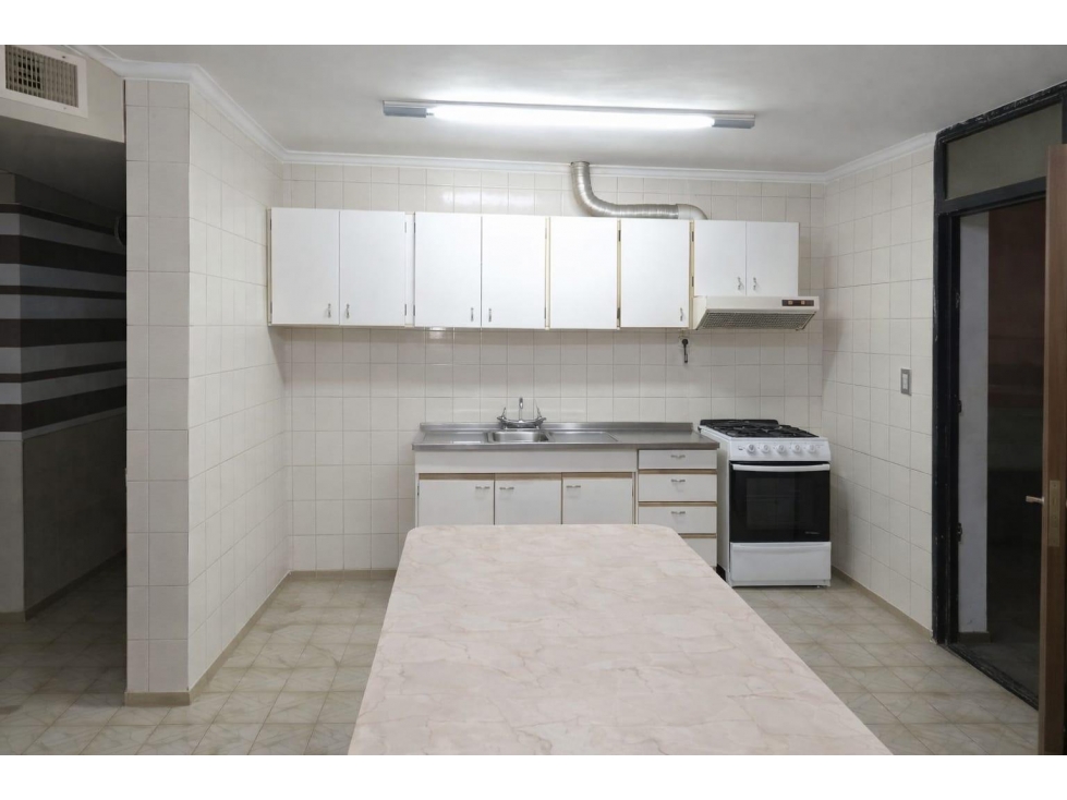 VENTA HERMOSA CASA APTA CREDITO- B° 8 DE MAYO, PLUMERILLO, LAS HERAS - 2