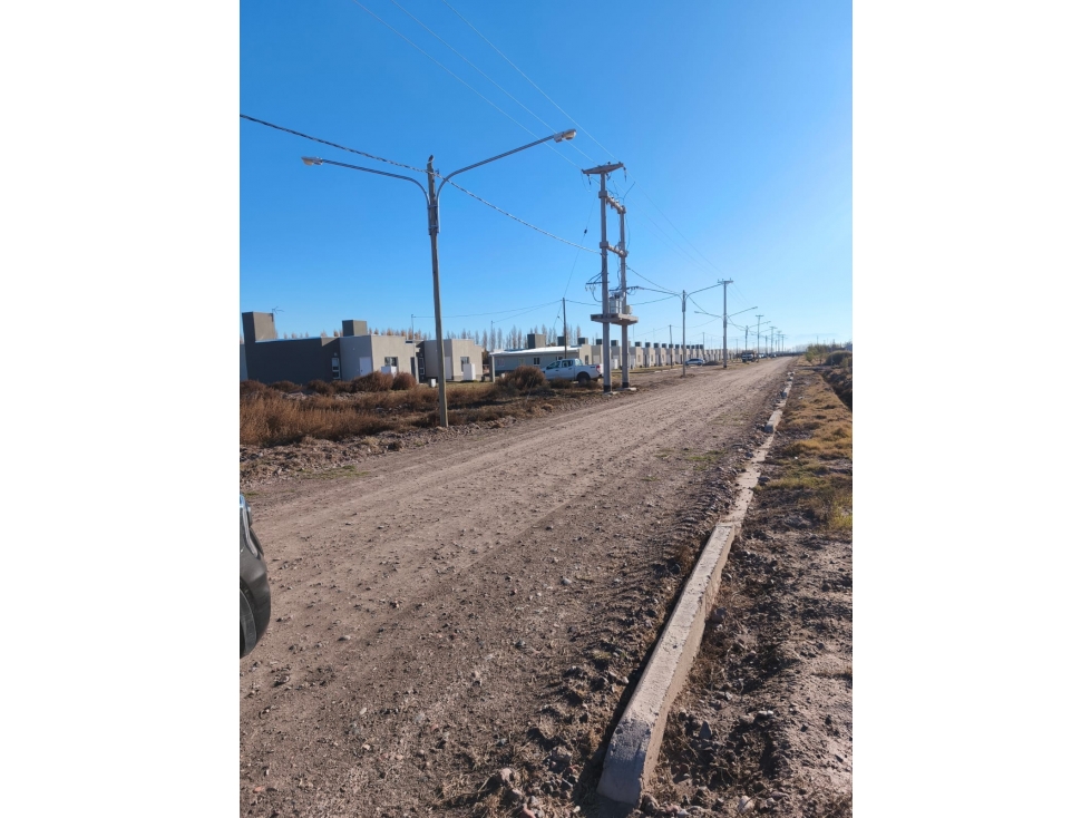 VENTA DE EXCELENTES LOTES EN B° "EL MIRADOR DEL SUR", RIVADAVIA- MZA - 3