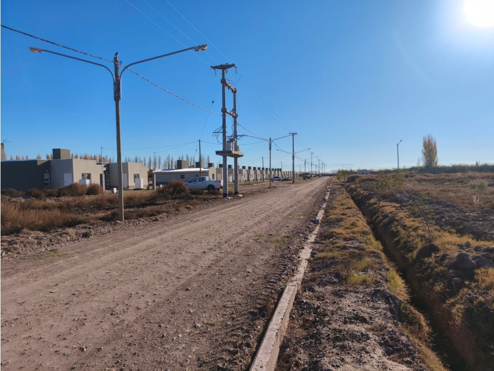 VENTA DE EXCELENTES LOTES EN B° "EL MIRADOR DEL SUR", RIVADAVIA- MZA - 2