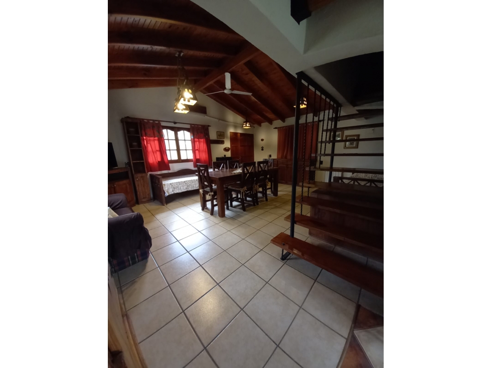 VENTA CHALET CON PISCINA Y PARQUIZADO- LAS COMPUERTAS, LUJAN DE CUYO. — foto 5