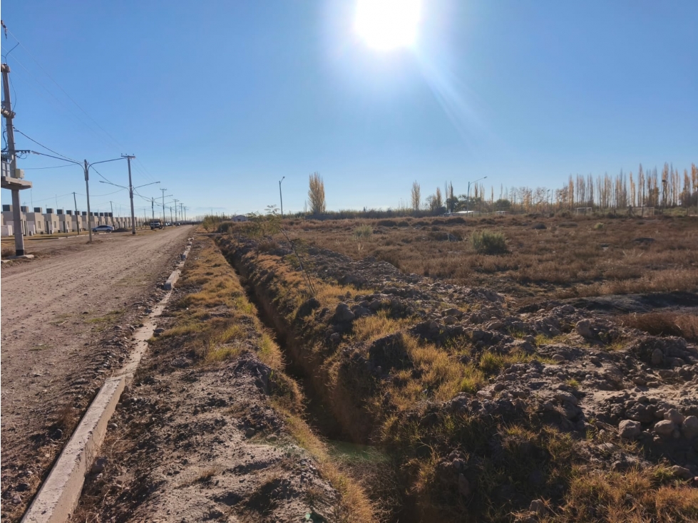 VENTA DE EXCELENTES LOTES EN B° "EL MIRADOR DEL SUR", RIVADAVIA- MZA - 1