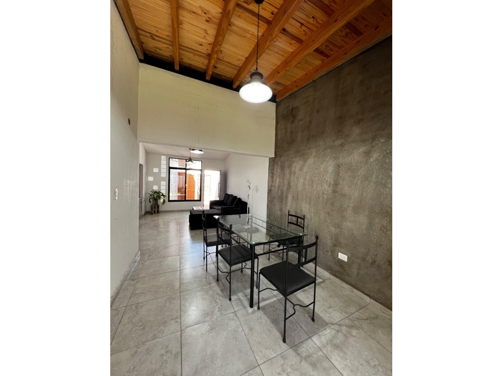 Encantadora Casa con Comodidad, Estilo y Ubicación Inmejorable - 5