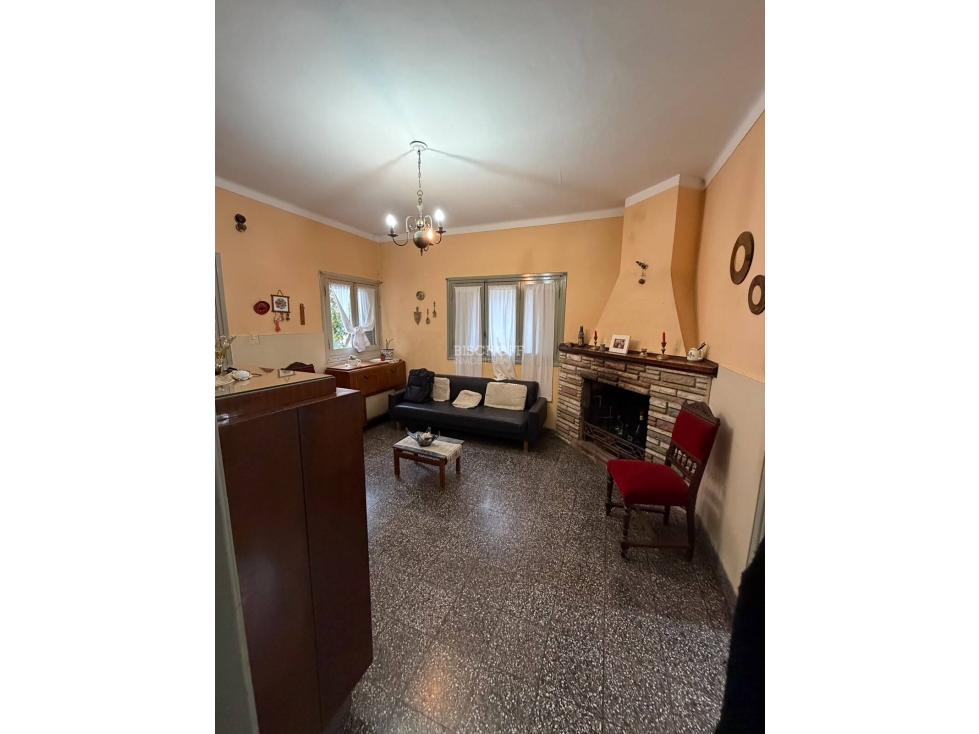 CASA DE 3 AMBIENTES MAS LOCAL COMERCIAL, CASTELLI - 5