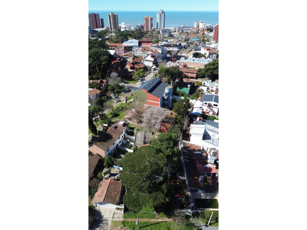 EXCELENTE TERRENO MULTIFAMILIAR, ZONA CENTRO, VILLA GESELL - 4