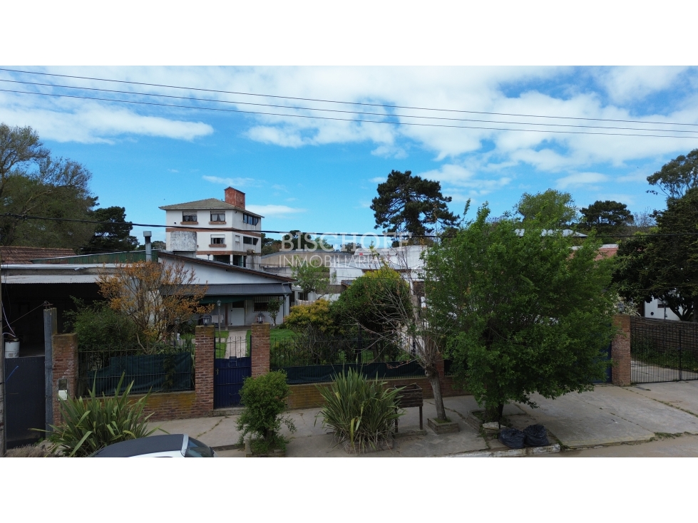CASA DE 3 AMBIENTES SOBRE CIRCUNVALACION A METROS DE AV. BUENOS AIRES — foto 3