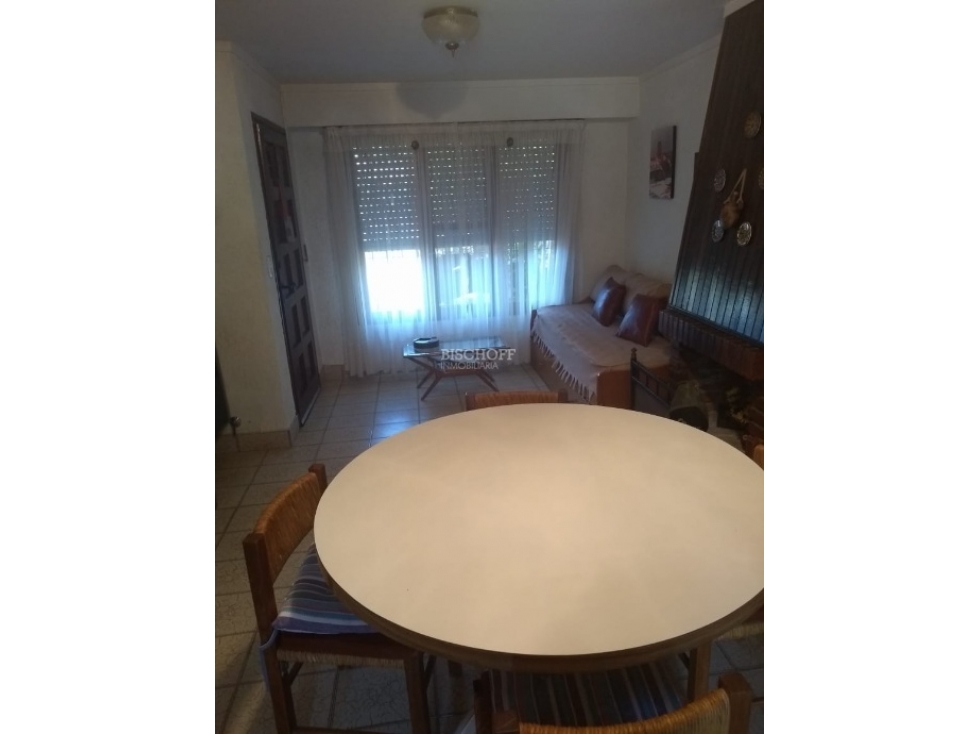 CASA EN PH DE 3 AMBIENTES CON COCHERA — foto 3