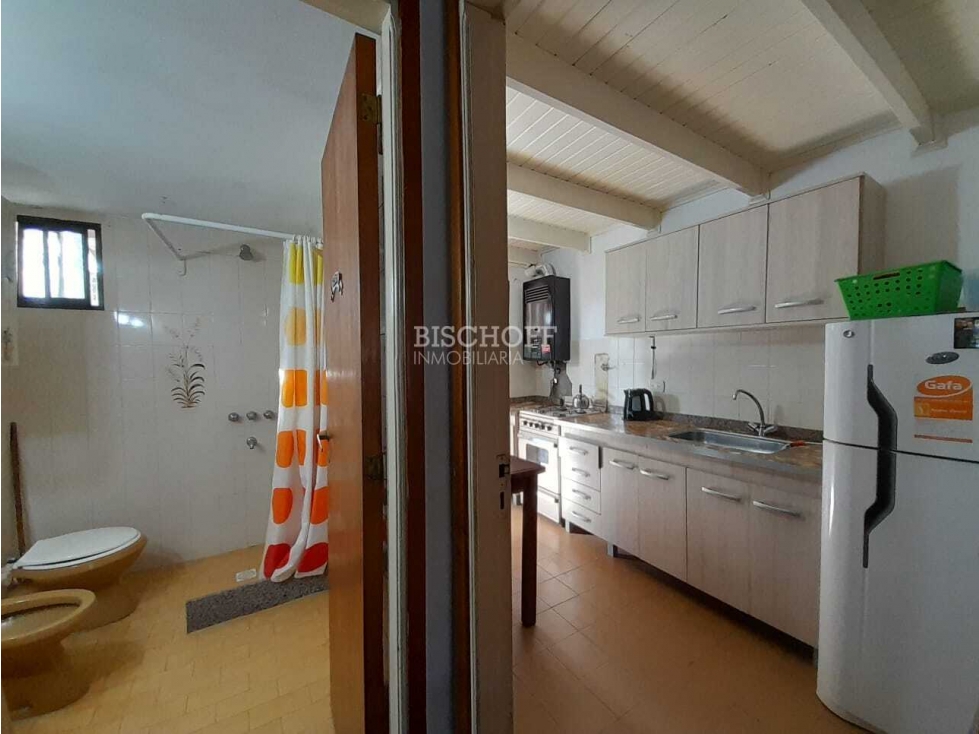 DUPLEX DE 2 AMBIENTES CON ENTREPISO Y PATIO CON PARRILLA - 6