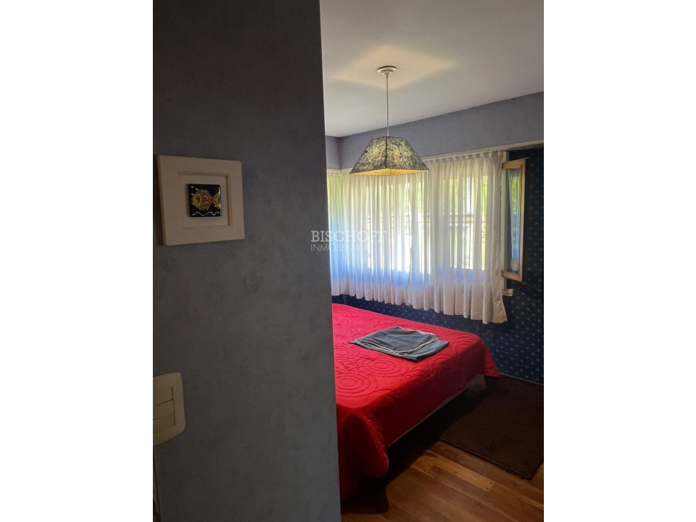 CASA DE 4 AMBIENTES CON COCHERA DOBLE — foto 6