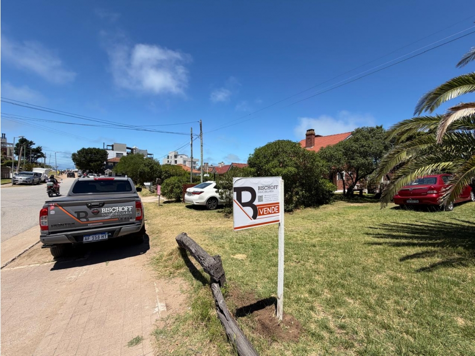 LOTE MULTIFAMILIAR EN MAR DE OSTENDE - 5