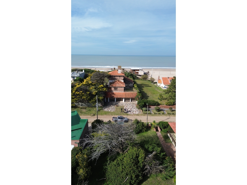 EXCELENTE TERRENO MULTIFAMILIAR EN BARRIO NORTE, VILLA GESELL — foto 2