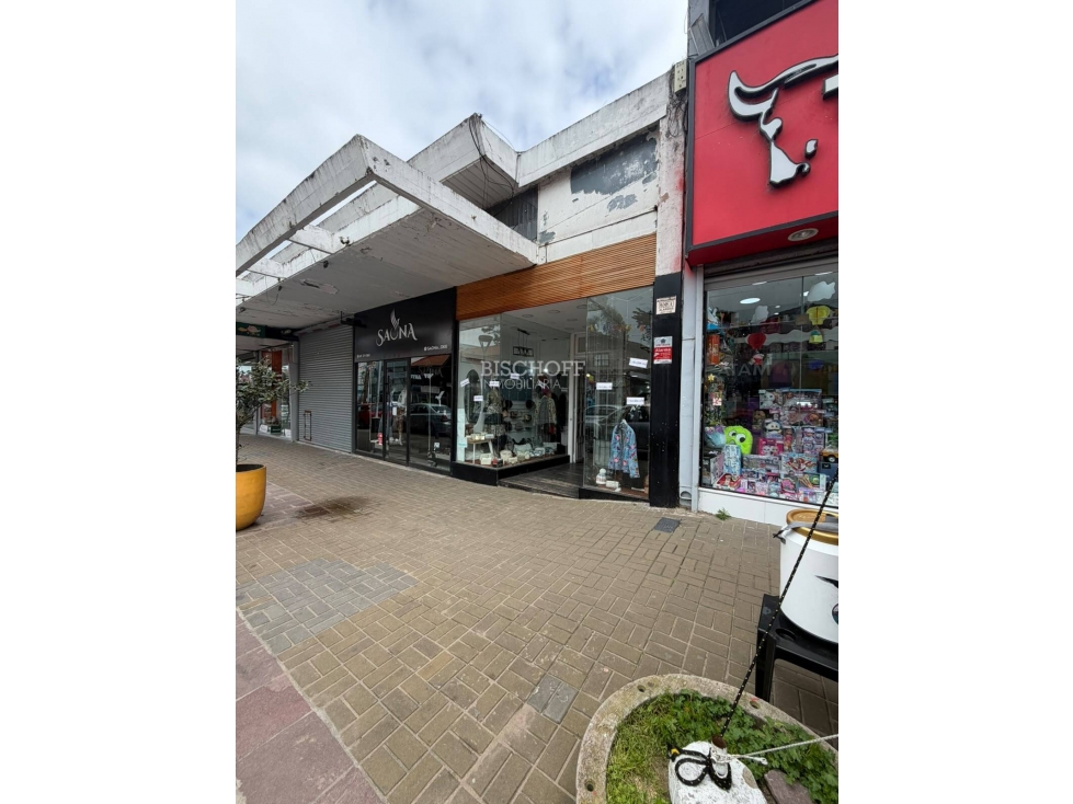 LOCAL EN ALQUILER, EXCELENTE UBICACION, PLENO CENTRO, VILLA GESELL - 5