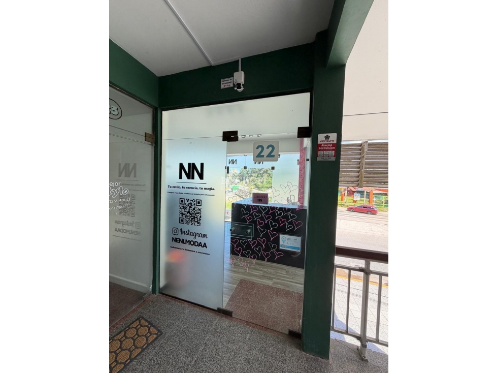 LOCAL COMERCIAL EN VENTA GALERÍA TAXCO CENTER - 2