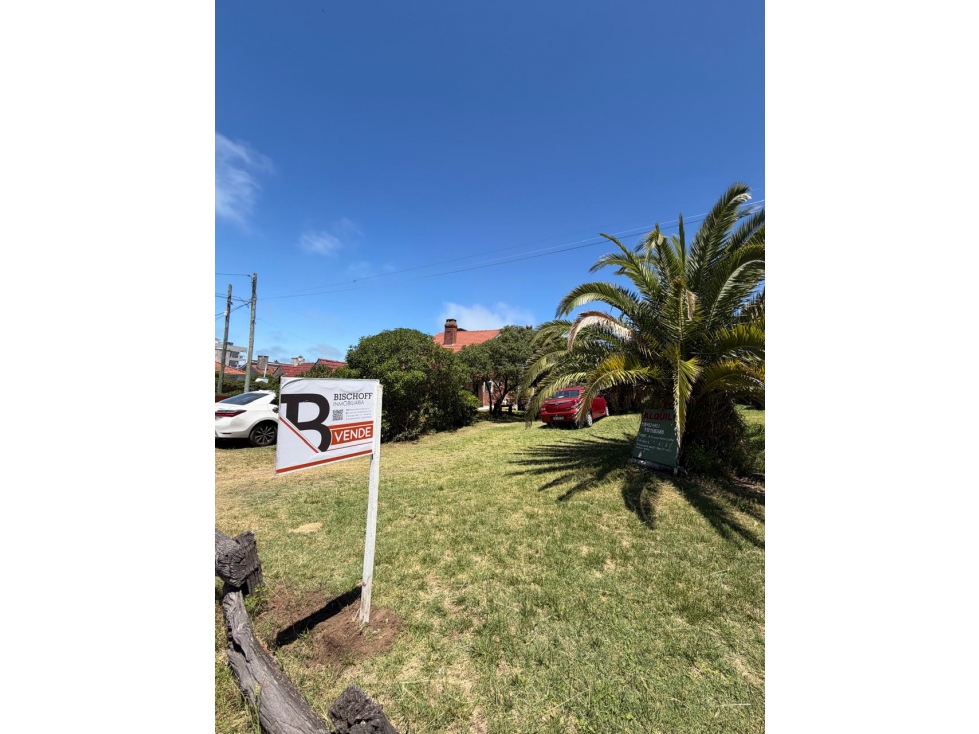 LOTE MULTIFAMILIAR EN MAR DE OSTENDE - 1