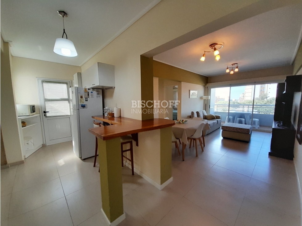 EXCELENTE DEPARTAMENTO 3 AMBIENTES SOBRE AVENIDA 3 - 1